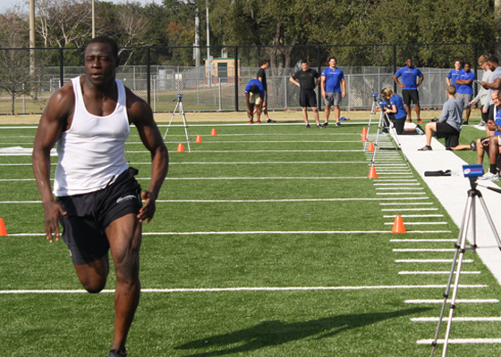 Georgia Tech WR, Stephen Hill, works on his speed training at IMG Academies Georgia Tech WR, Stephen Hill, works on his speed training at IMG Academies