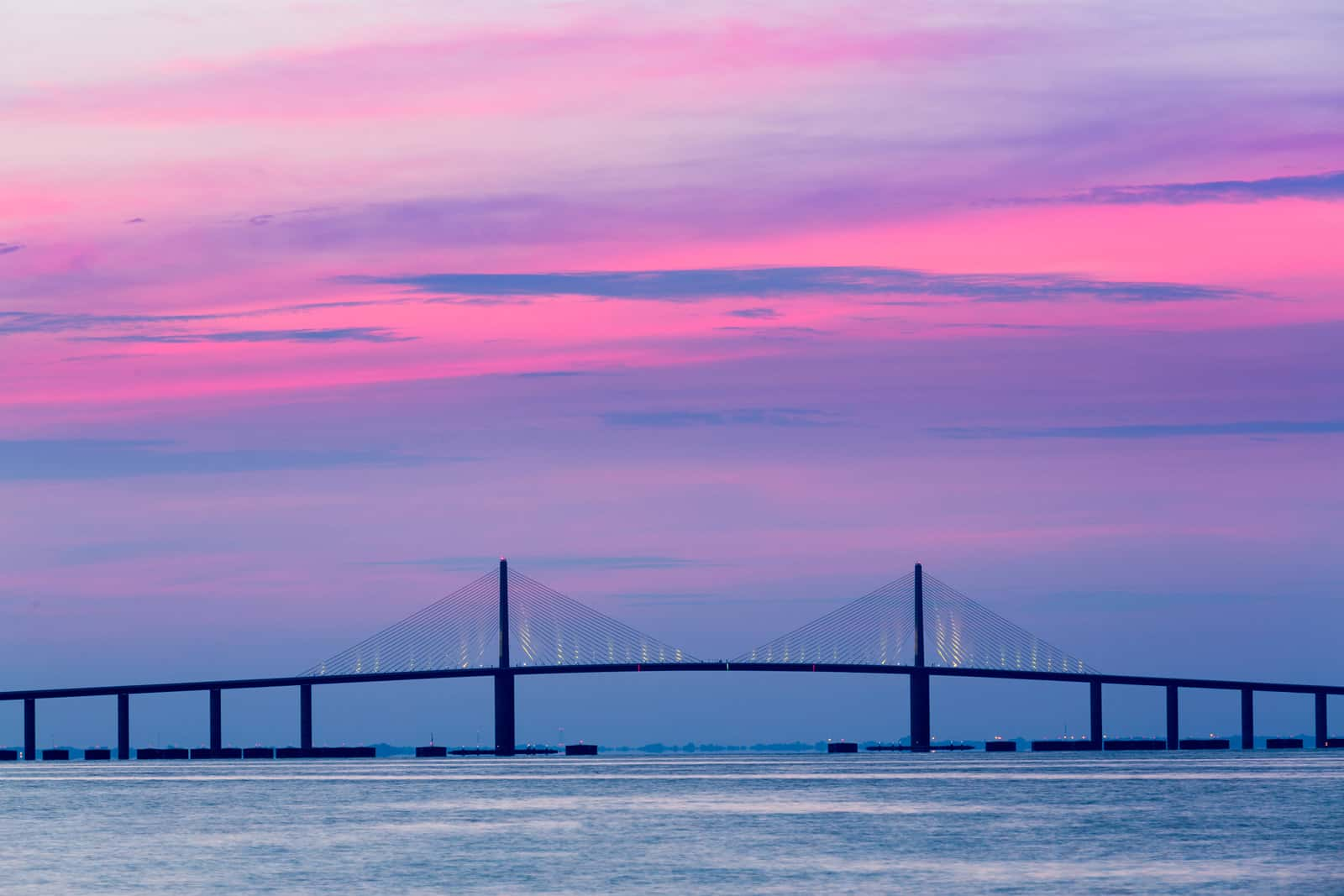 Sunshine Skyway Bridge, Tampa Bay, Florida скачать