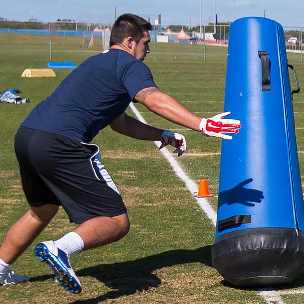 img-football-camp-lineman-training