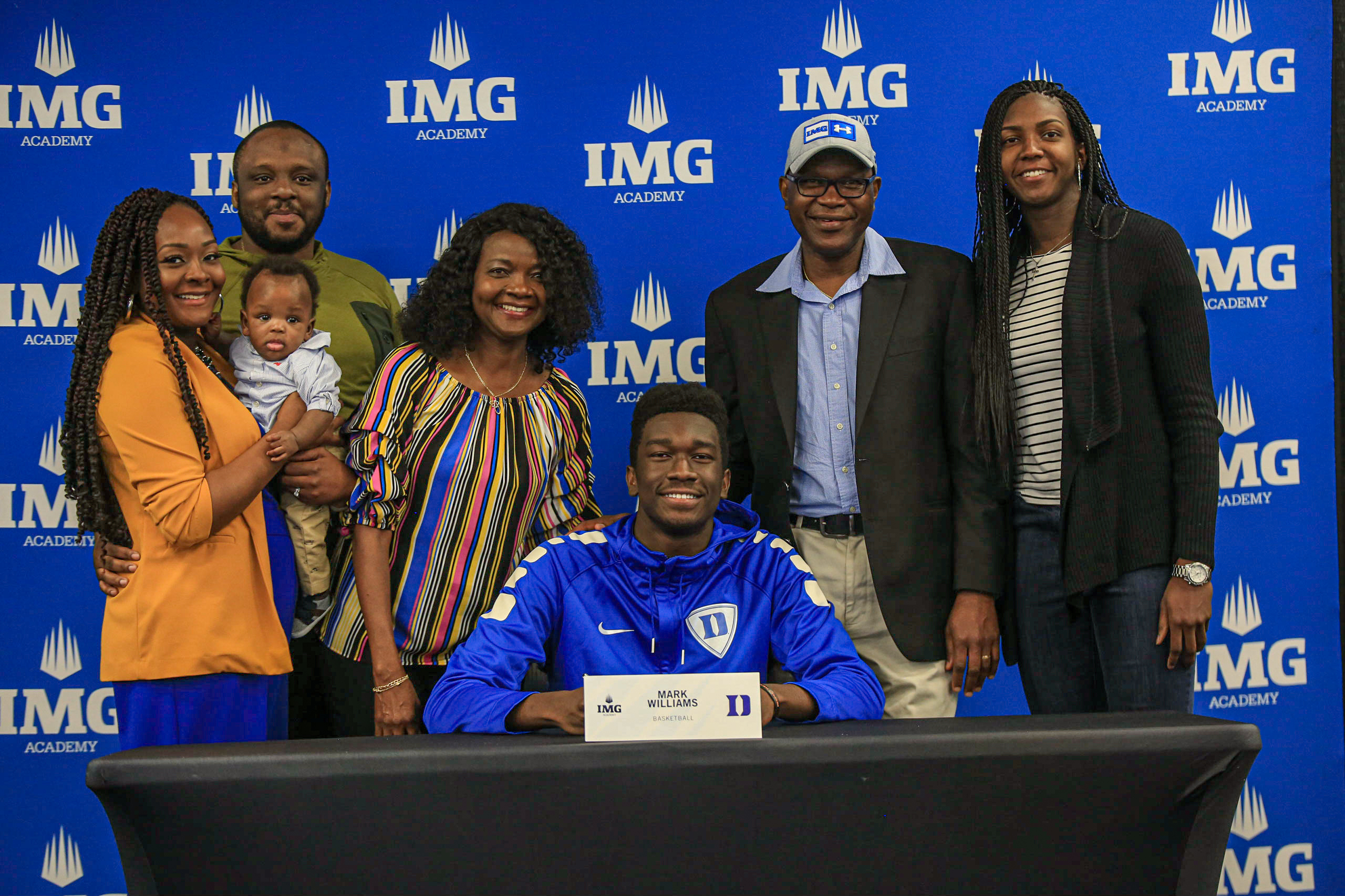 IMG Academy NLI Signing day student-athlete and family