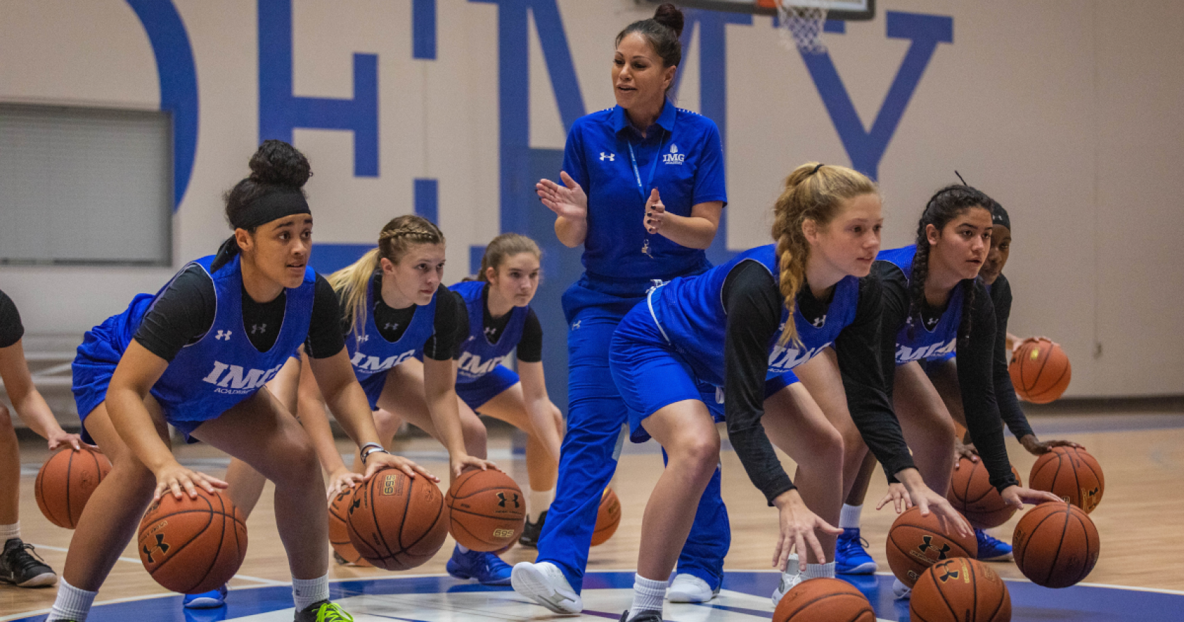 Girls Basketball Camps Girls Basketball Camp Img Academy