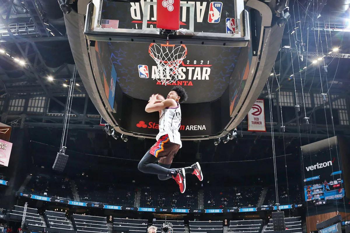 Anfernee Simons Img Basketball Alumnus Wins 2021 Nba Slam Dunk Contest Img Academy