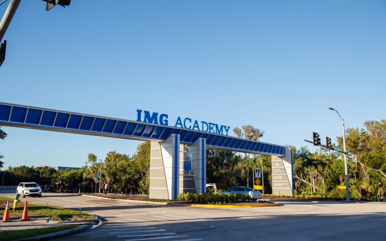 IMG Academy Entrance