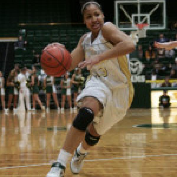 Zoi Simmons